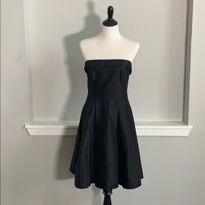 Black Strapless and Classy Formal Dress.